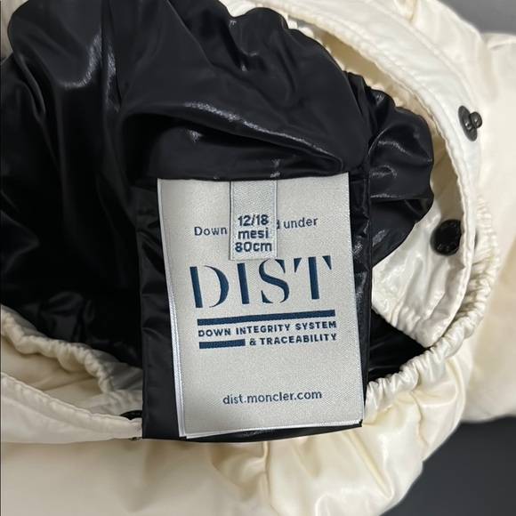 Moncler Kids White Puffer Pants - Picture 4 of 6